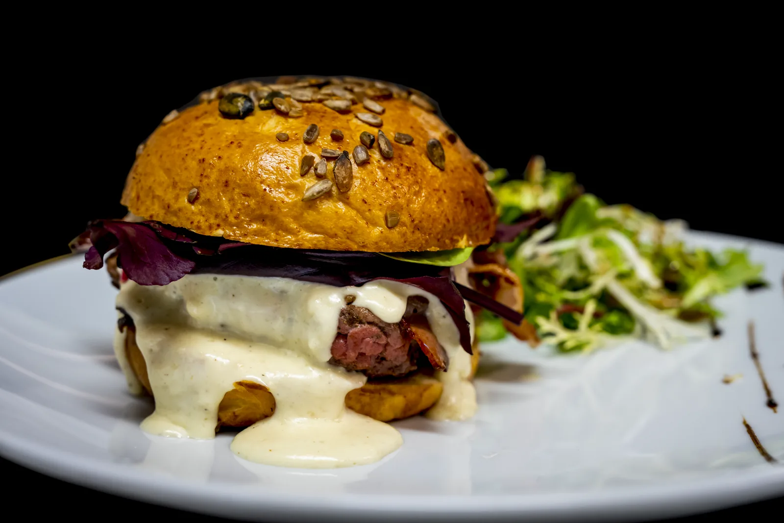 Photographie gastronomique, burger gourmet restaurant Quai 121