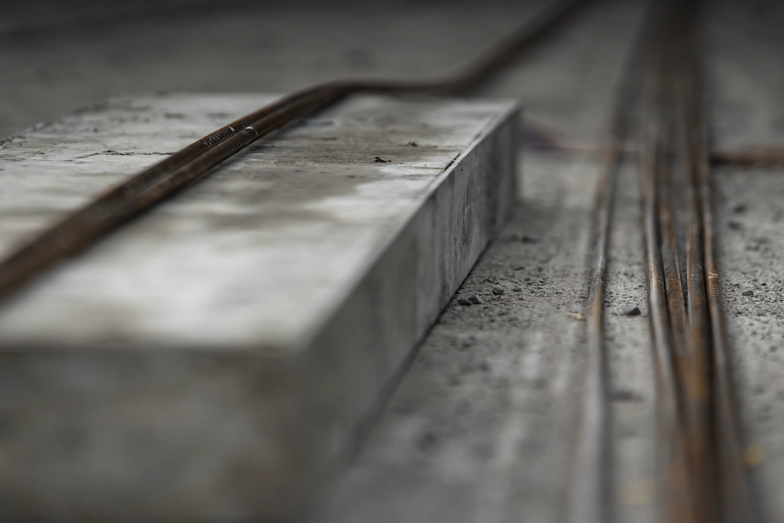 Photographe chantier BTP, détail ferraillage et béton