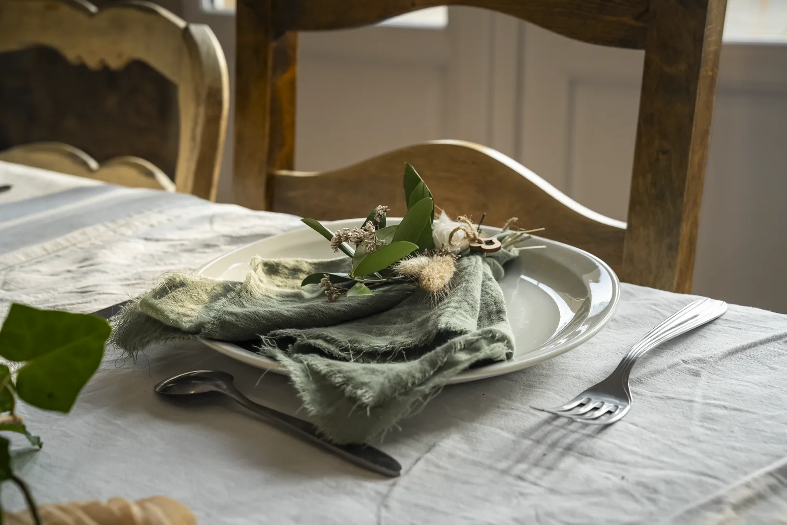 Photographe mariage, décoration de table éléments naturels